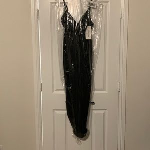 Simply Dresses- Black- Size Large- Never worn/with tags